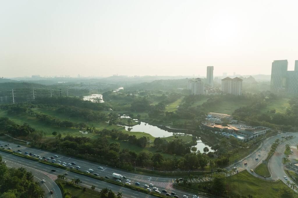 Conezion Residence Putrajaya 3Br6Pax Ioi City Mall Exterior photo